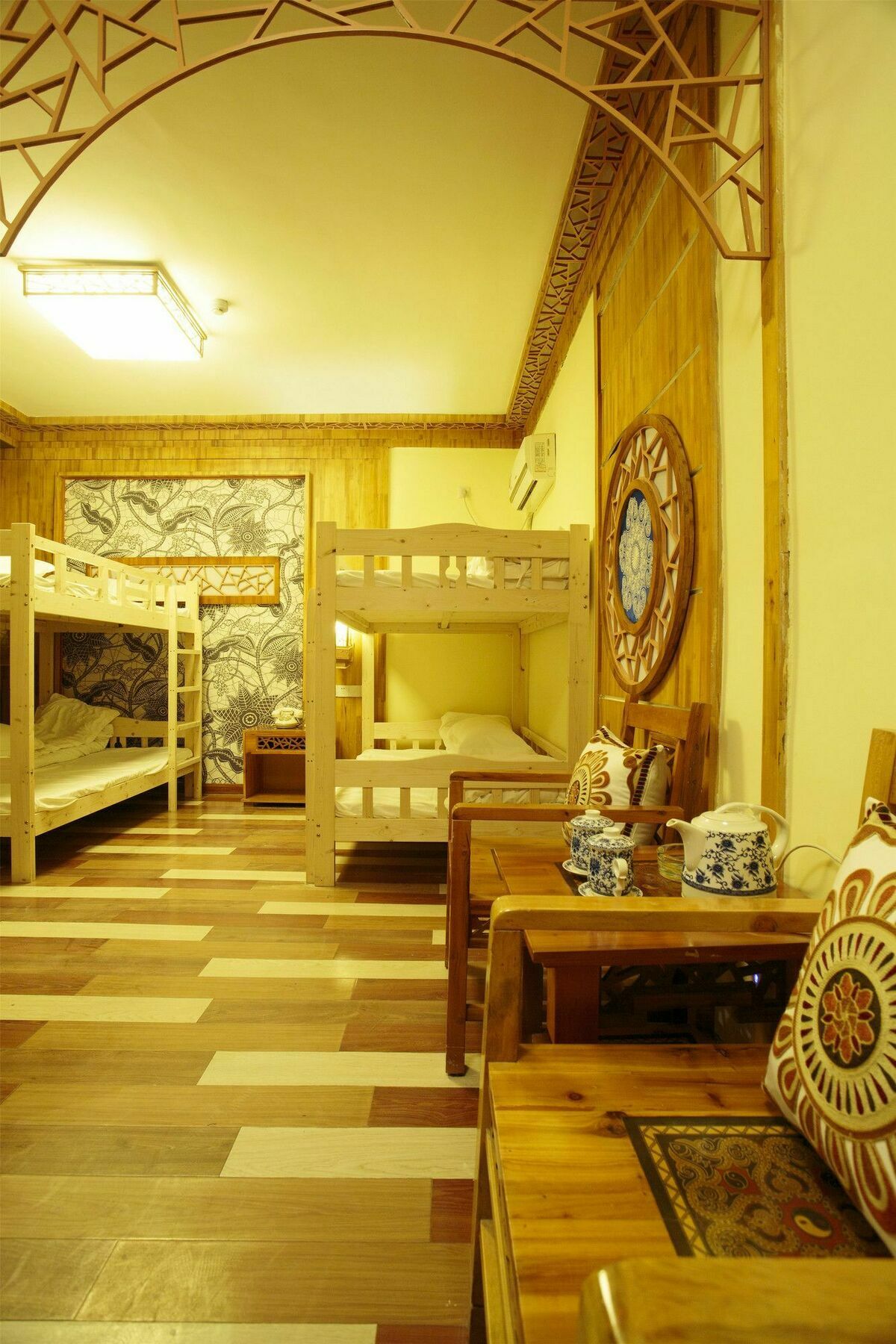 Chaqiyu Zhangjiajie 1982 Chujian International Youth Hostel מראה חיצוני תמונה