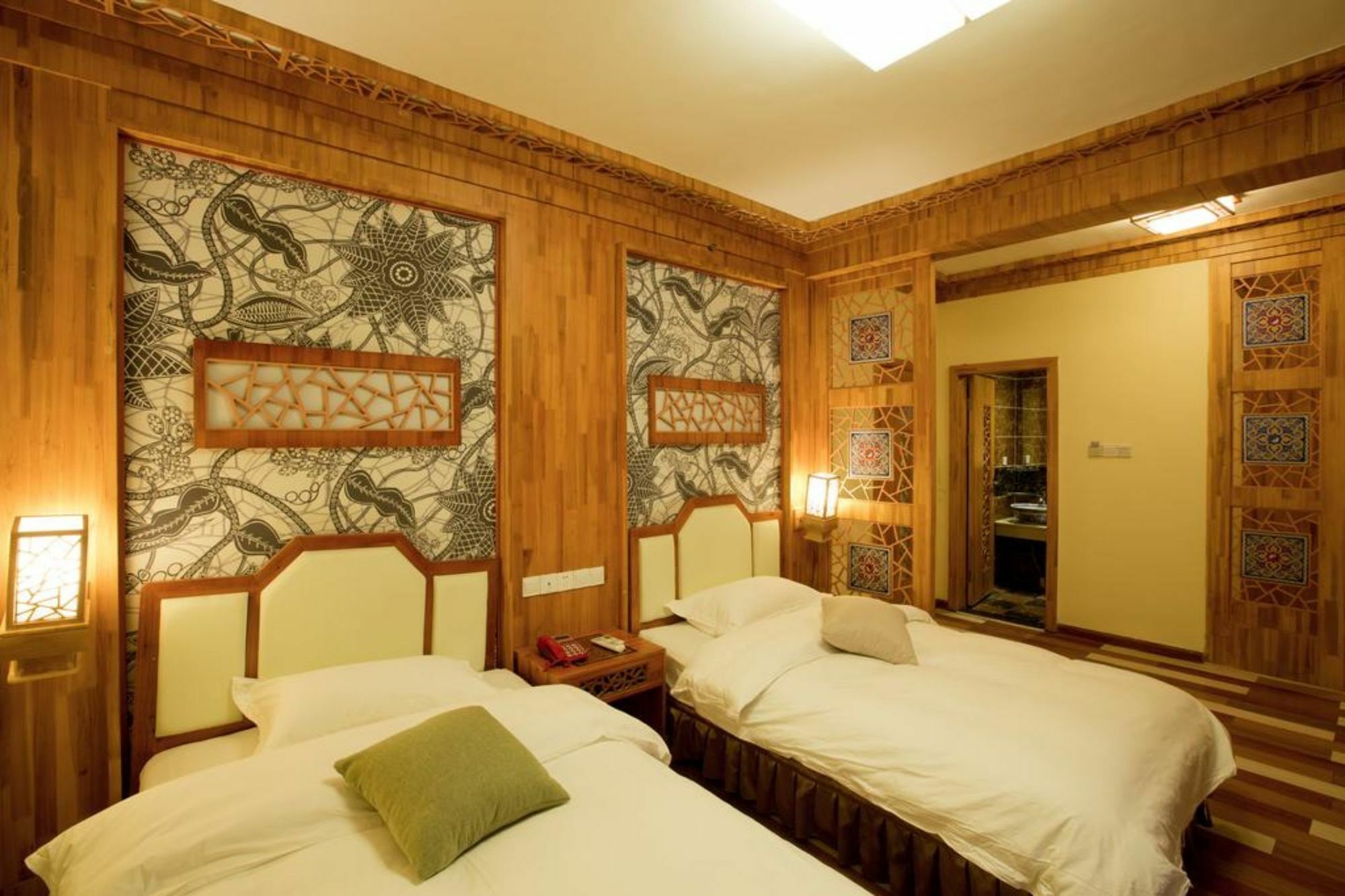 Chaqiyu Zhangjiajie 1982 Chujian International Youth Hostel מראה חיצוני תמונה
